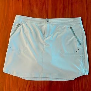 Title 9 Rogue Skort Size 14 Stone Blue Excellent condition